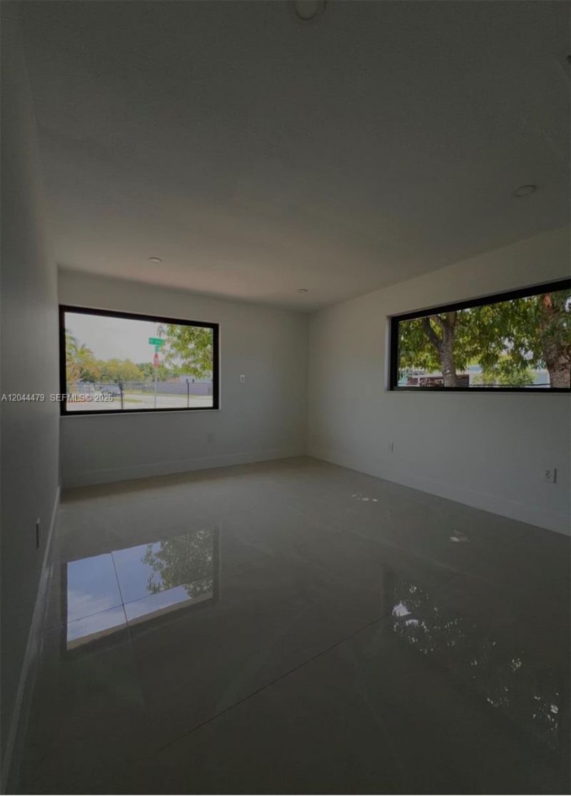 191 SE 6th Ave , Hialeah, FL 33010 Photo