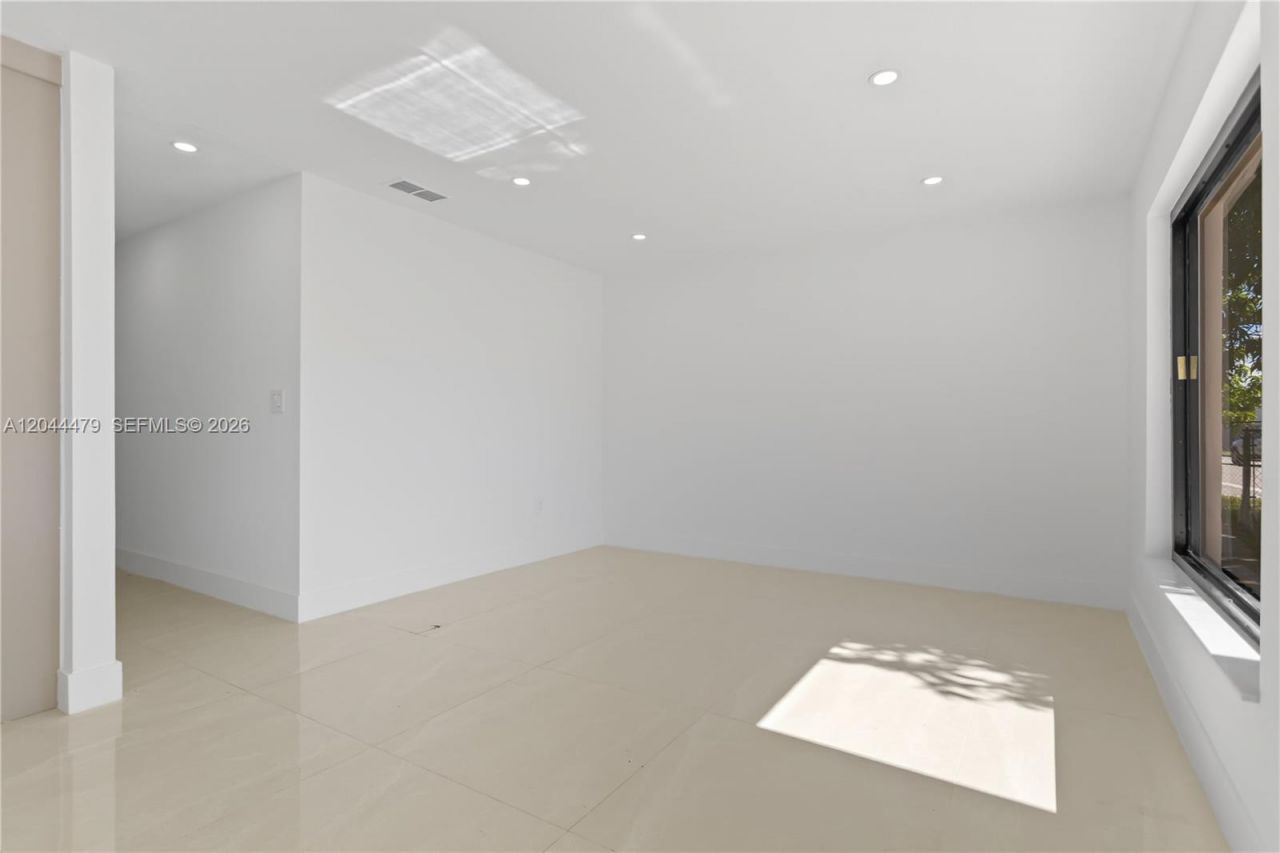 191 SE 6th Ave, Hialeah, FL 33010 Photo
