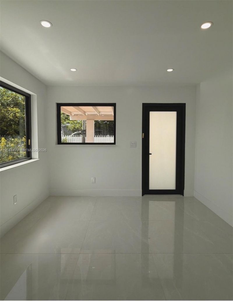 191 SE 6th Ave , Hialeah, FL 33010 Photo