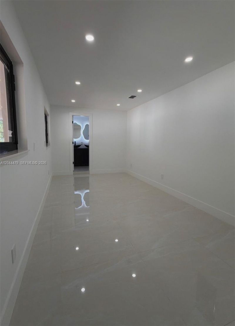 191 SE 6th Ave , Hialeah, FL 33010 Photo