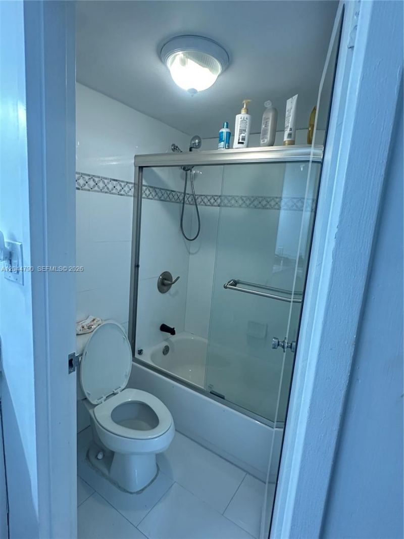 9225 Collins Ave , Unit 303, Surfside, FL 33154 Photo