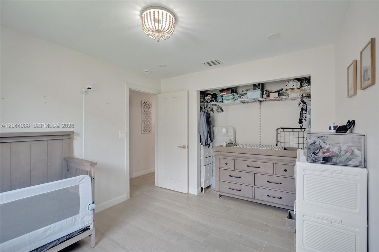 19473 NW 24th Pl , Pembroke Pines, FL 33029 Photo