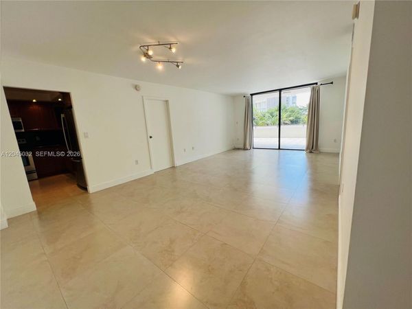 2333 Brickell Ave , Unit 210, Miami, FL 33129