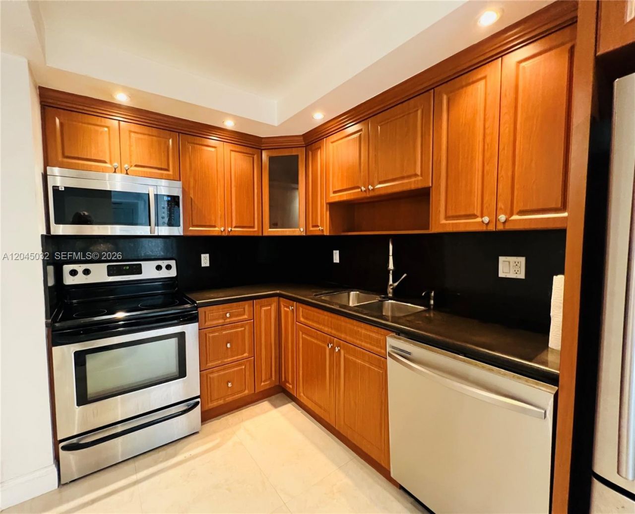 2333 Brickell Ave , Unit 210, Miami, FL 33129 Photo