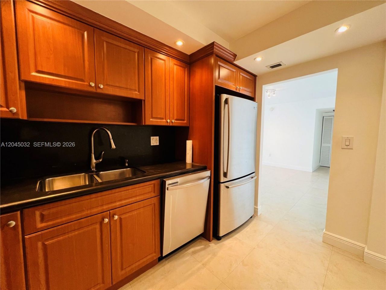 2333 Brickell Ave , Unit 210, Miami, FL 33129 Photo