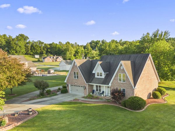294 Greenbrier Drive , Grayson, KY 41143