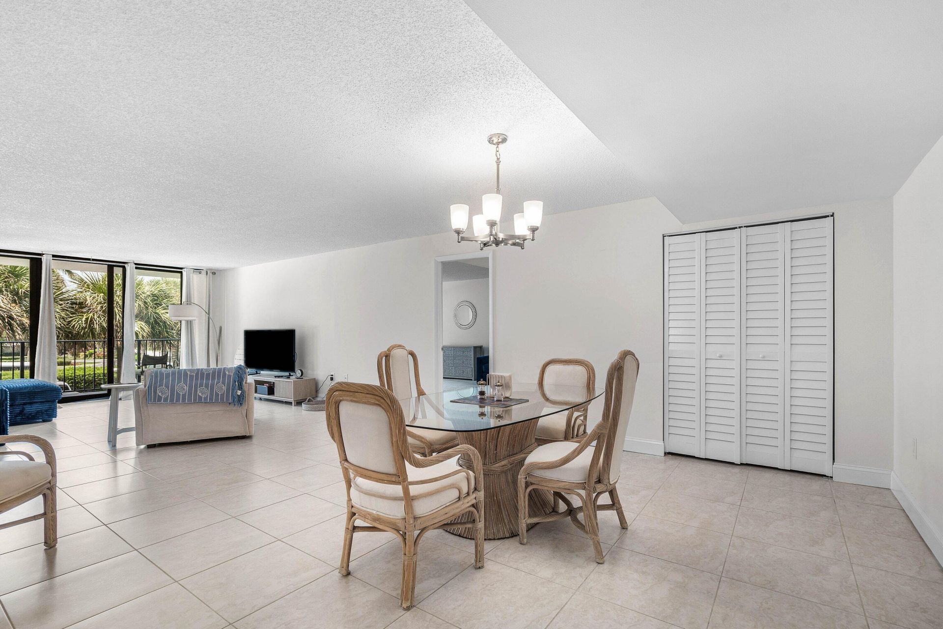 3460 S Ocean Boulevard, Unit 1080, Palm Beach, FL 33480 Photo