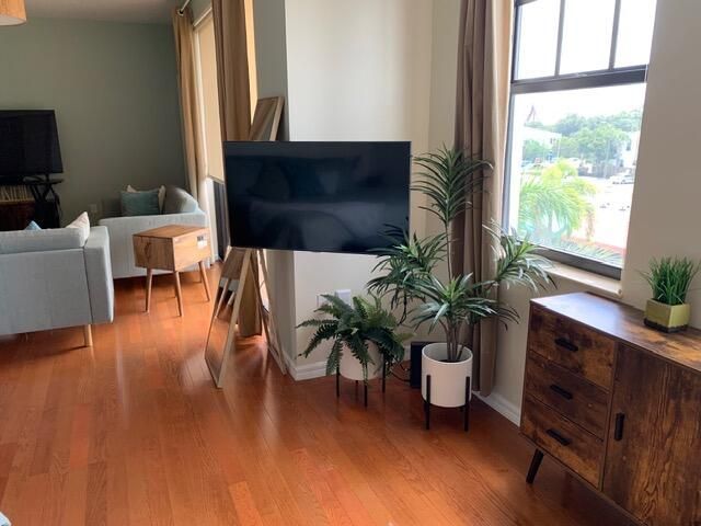 511 Lucerne Avenue, Unit 316, Lake Worth Beach, FL 33460 Photo