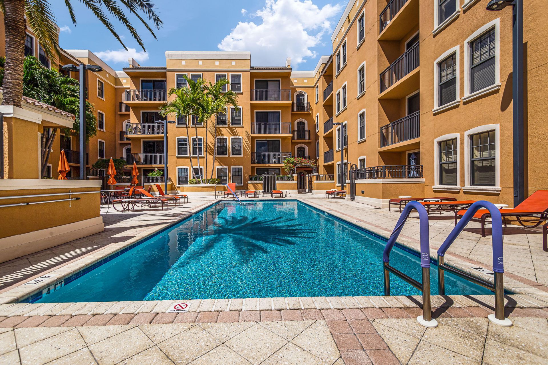 511 Lucerne Avenue, Unit 316, Lake Worth Beach, FL 33460 Photo