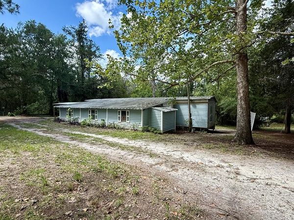 6699 SE 83rd St, Trenton, FL 32693