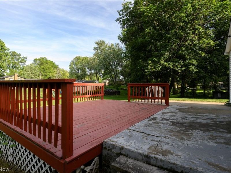 7660 Akron Avenue NW, Canal Fulton, OH 44614 Photo 12