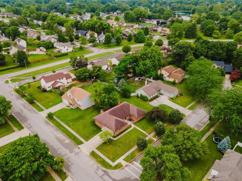 1711 Sioux Court, Grove City, OH 43123 Photo 3