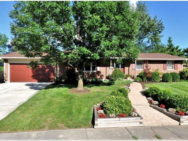 749 Kenbrook Drive, Vandalia, OH 45377
