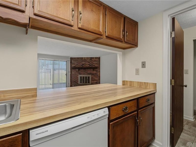 1313-1315 Rosehaven Circle, Kettering, OH 45429 Photo 14