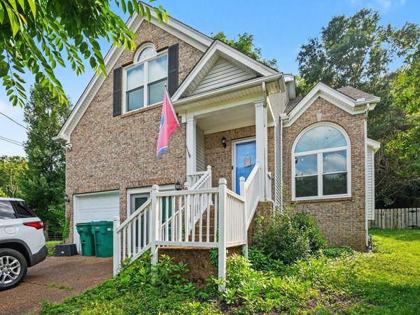 1080 Cedar Creek Village Rd , Mount Juliet, TN 37122