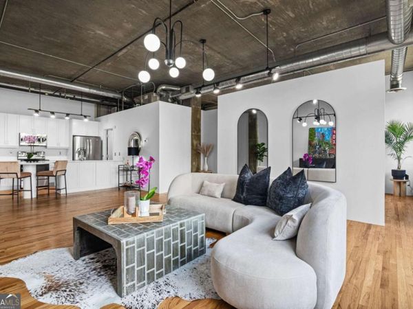 3235 Roswell Road NE, Unit 620, Atlanta, GA 30305