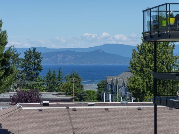 255 Hirst Ave , Unit #301, Parksville, BC V9P 1P5