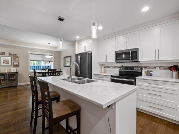 2378 Extension Rd , Nanaimo, BC V9X 0A9