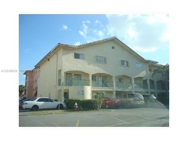 8851 NW 119th St , Unit 6201, Hialeah Gardens, FL 33018 Photo