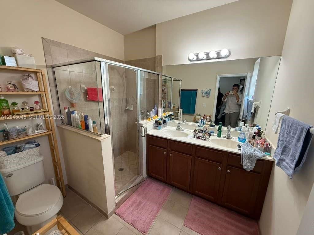 9572 SW 169th Pl , Unit Main House, Miami, FL 33196 Photo