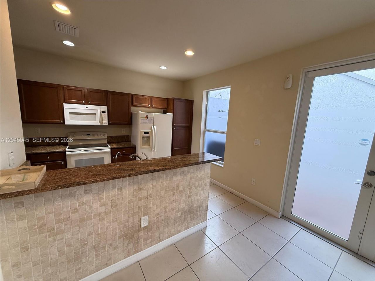 9572 SW 169th Pl , Unit Main House, Miami, FL 33196 Photo