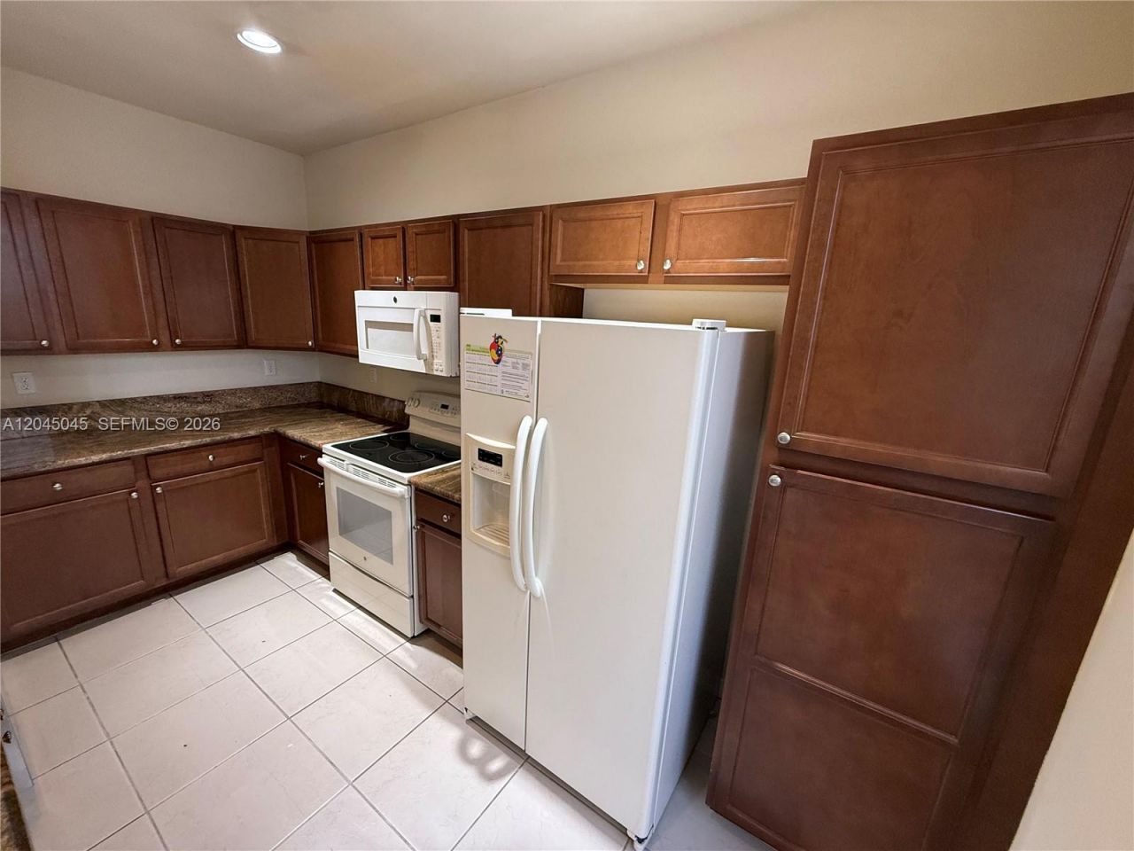 9572 SW 169th Pl , Unit Main House, Miami, FL 33196 Photo