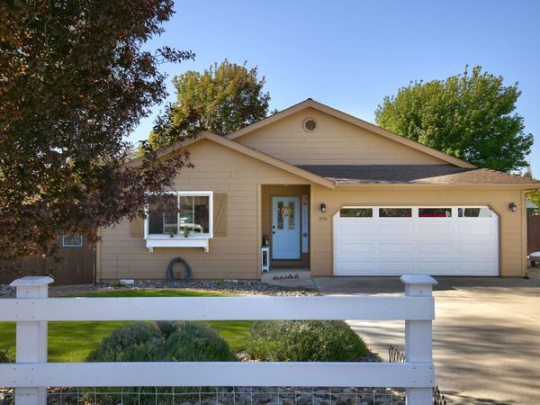 990 SE 2nd Street, Prineville, OR 97754