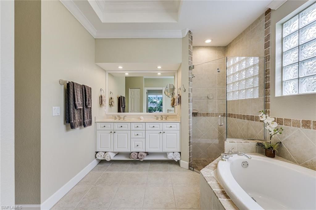 14734 Glen Eden Dr, Naples, FL 34110 Photo