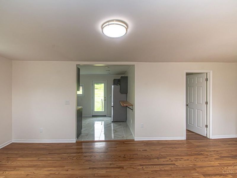 4323 Wayne Madison Road, Wayne Twp, OH 45067 Photo 4