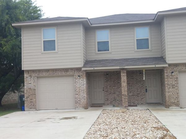 2507 Oak Ln LN, Unit A, Georgetown, TX 78628