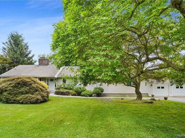 30 Palmer Lane , Thornwood, NY 10594