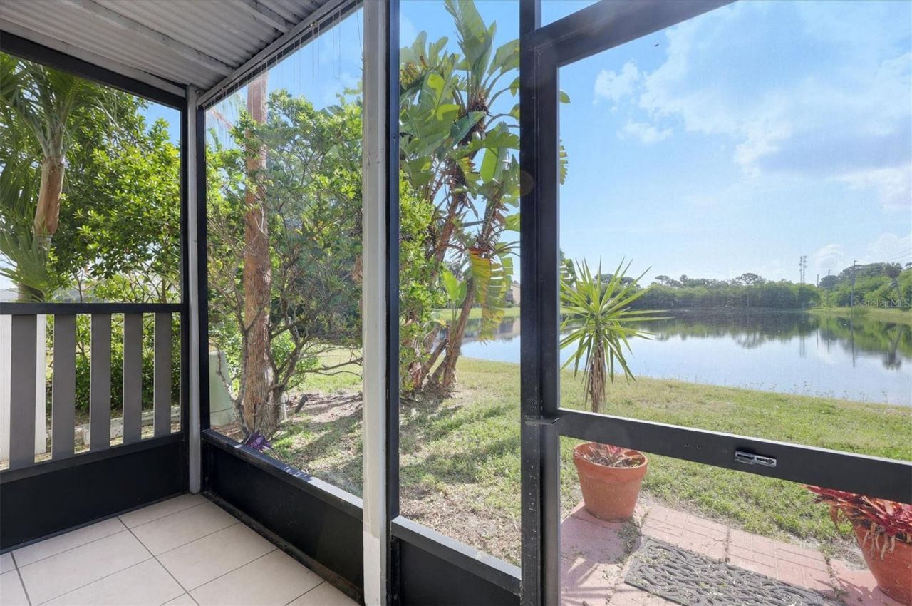 11409 8th Street N, Unit 1509, Saint Petersburg, FL 33716 Photo