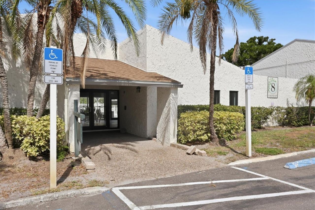11409 8th Street N, Unit 1509, Saint Petersburg, FL 33716 Photo