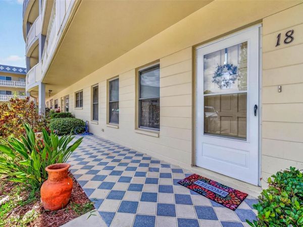 2222 AMERICUS BOULEVARD N, Unit 18, CLEARWATER, FL 33763