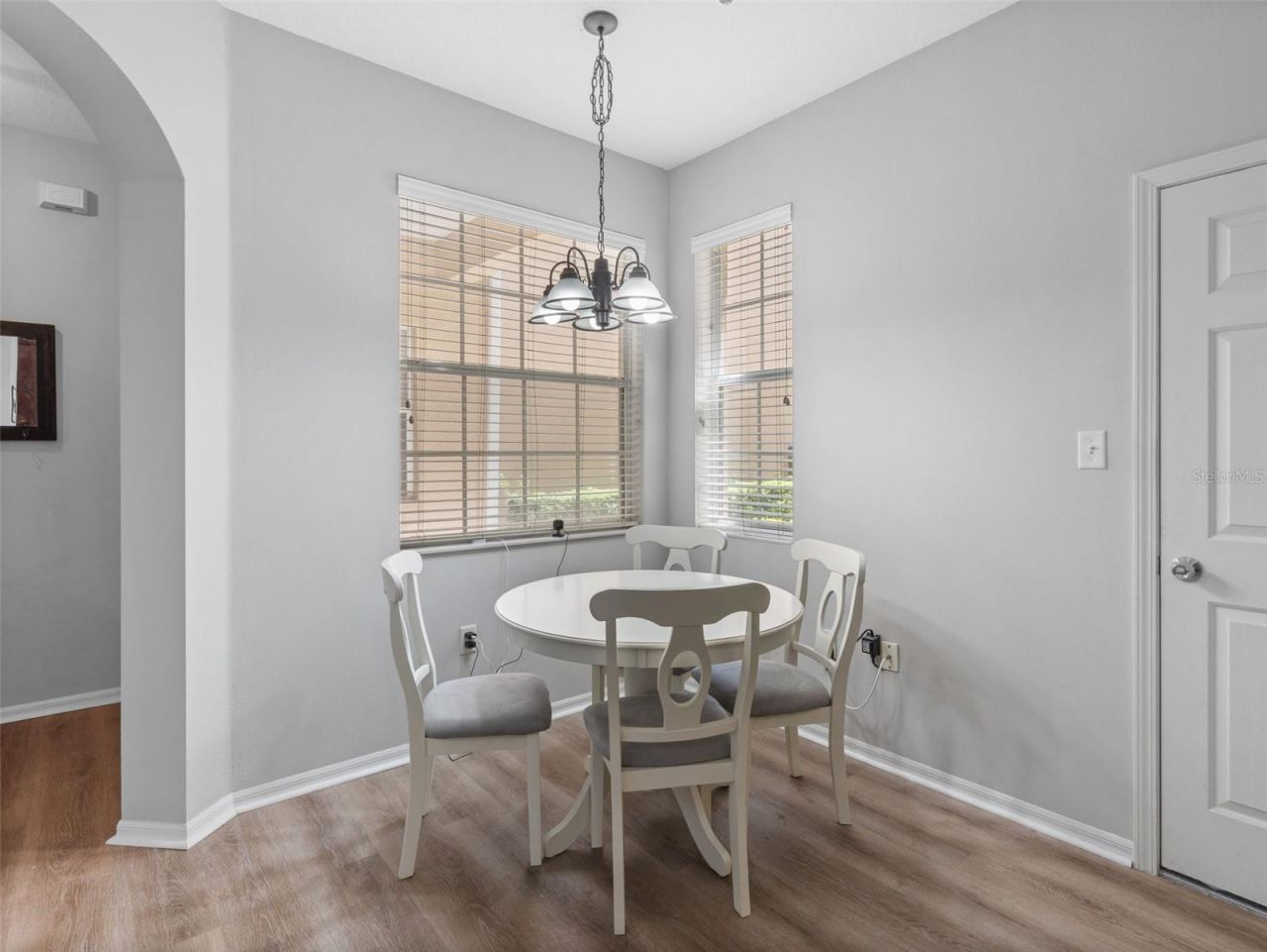 3831 Parkridge Circle, Unit 1-104, Sarasota, FL 34243 Photo