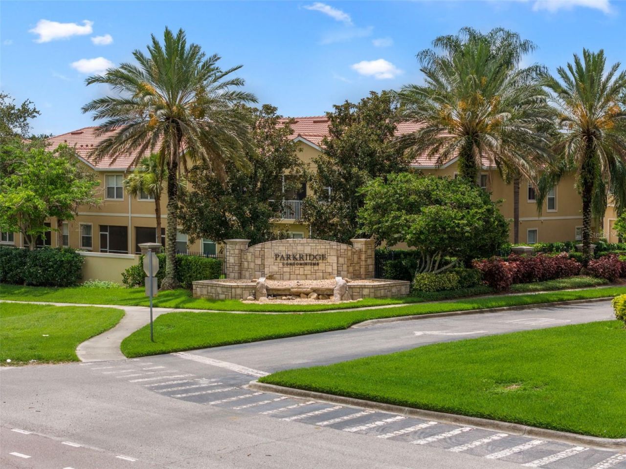 3831 Parkridge Circle, Unit 1-104, Sarasota, FL 34243 Photo