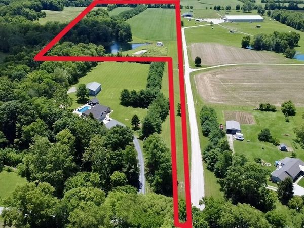 830 W County Road 1000 N, Roachdale, IN 46172
