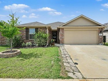 225 Olympia Marble Drive , Fort Worth, TX 76131