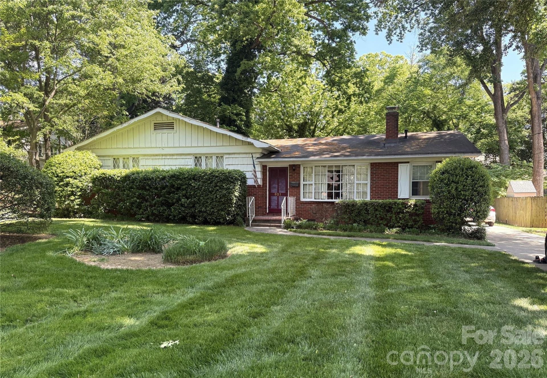 821 Burnley Road, Charlotte, NC 28210 Main Photo