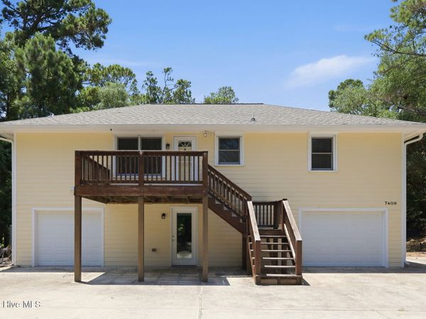 7409 Coral Court , Emerald Isle, NC 28594