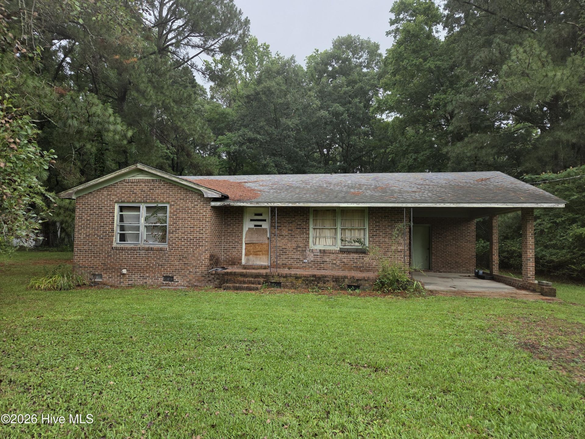 211 E Modlin Road, Ahoskie, NC 27910 Main Photo