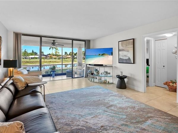 413 Augusta BLVD , Unit 105, NAPLES, FL 34113