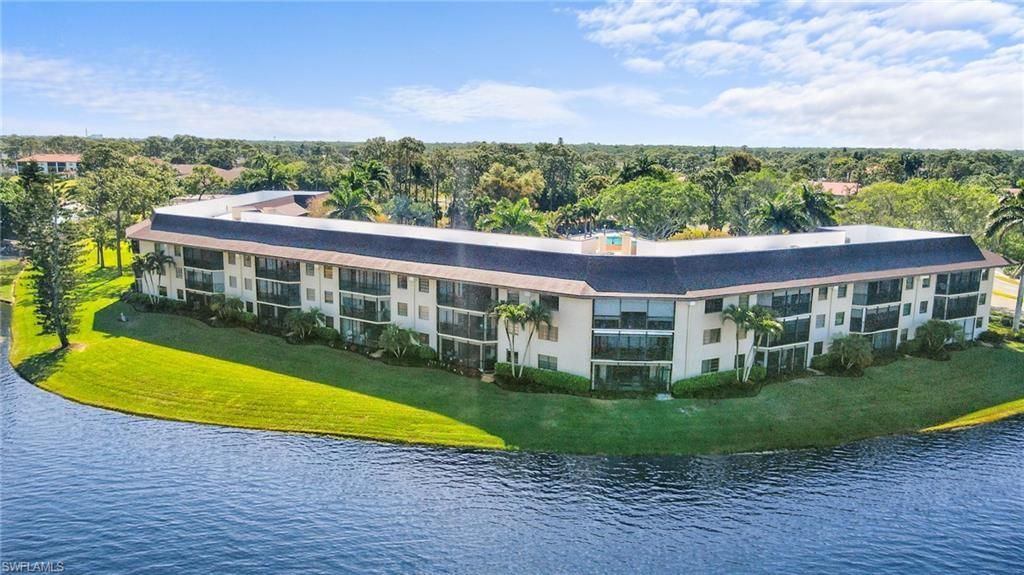 413 Augusta Blvd , Unit 105, Naples, FL 34113 Photo