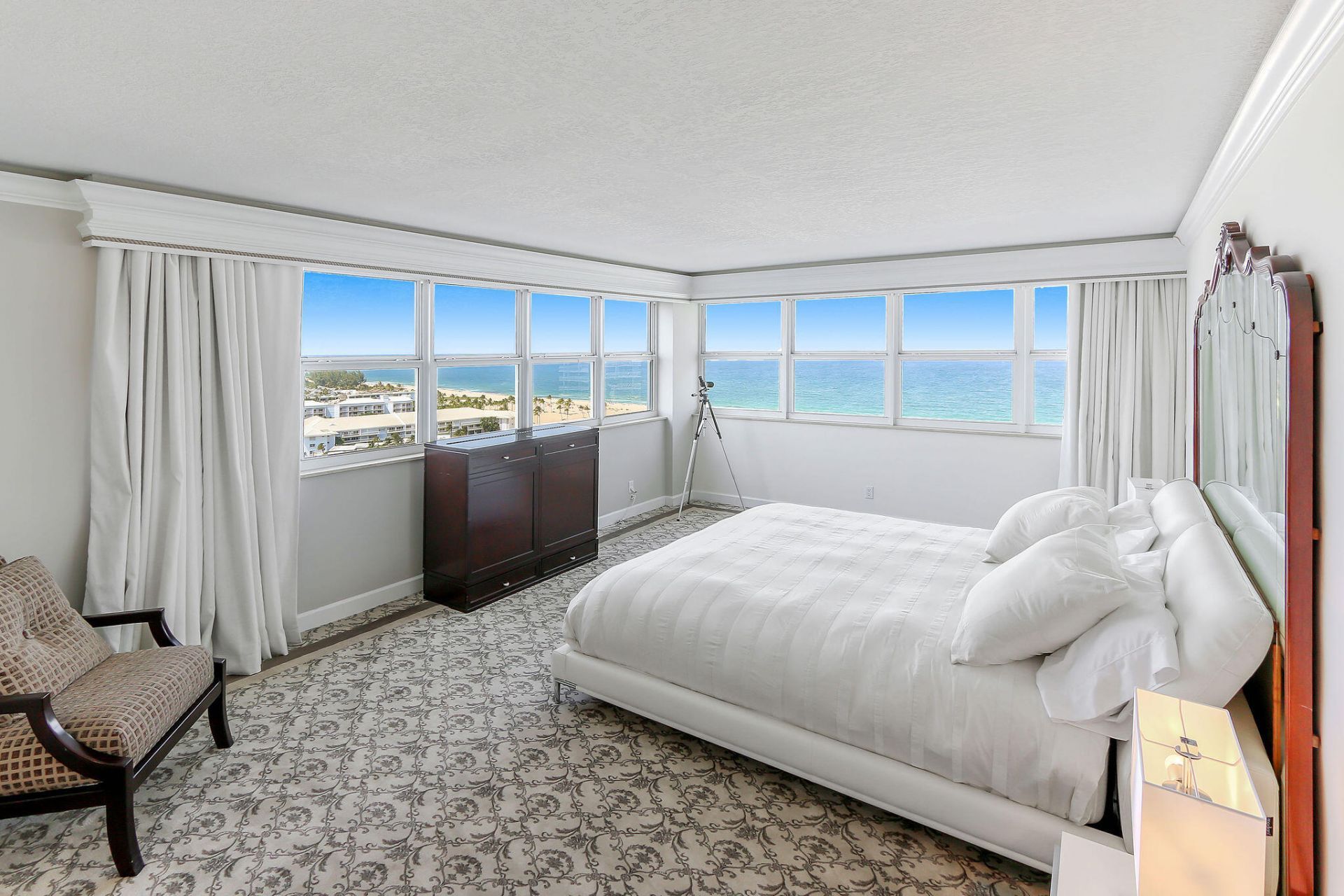 2000 S Ocean Drive, Unit 1810, Fort Lauderdale, FL 33316 Photo