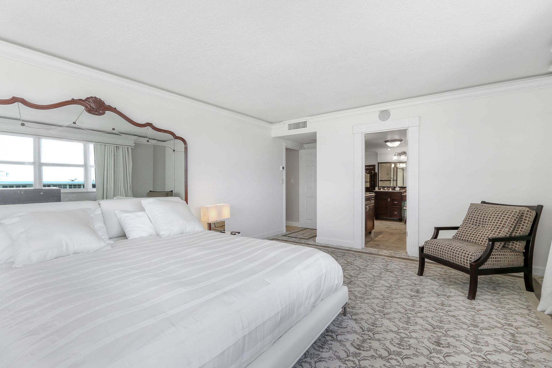 2000 S Ocean Drive, Unit 1810, Fort Lauderdale, FL 33316 Photo