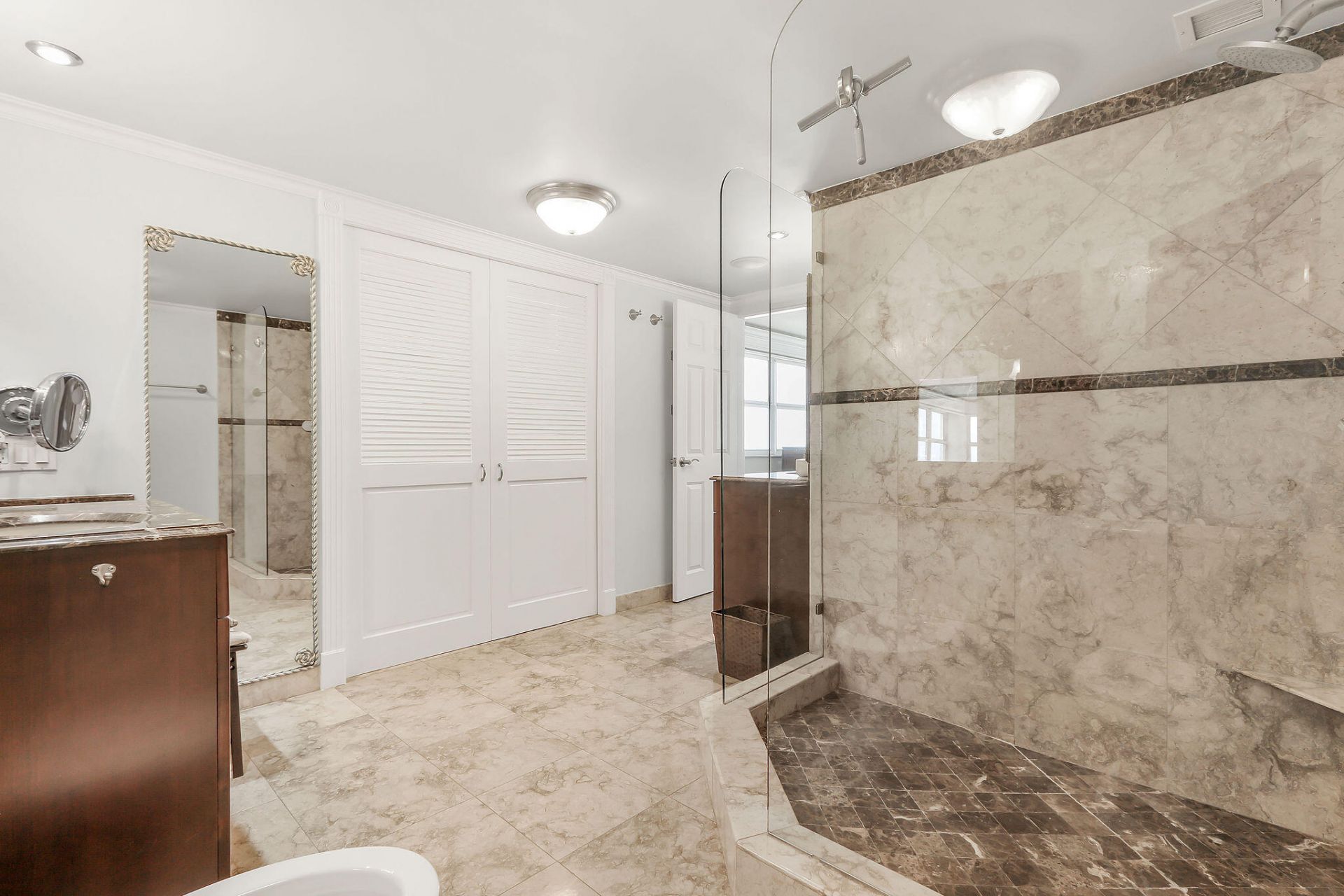 2000 S Ocean Drive, Unit 1810, Fort Lauderdale, FL 33316 Photo