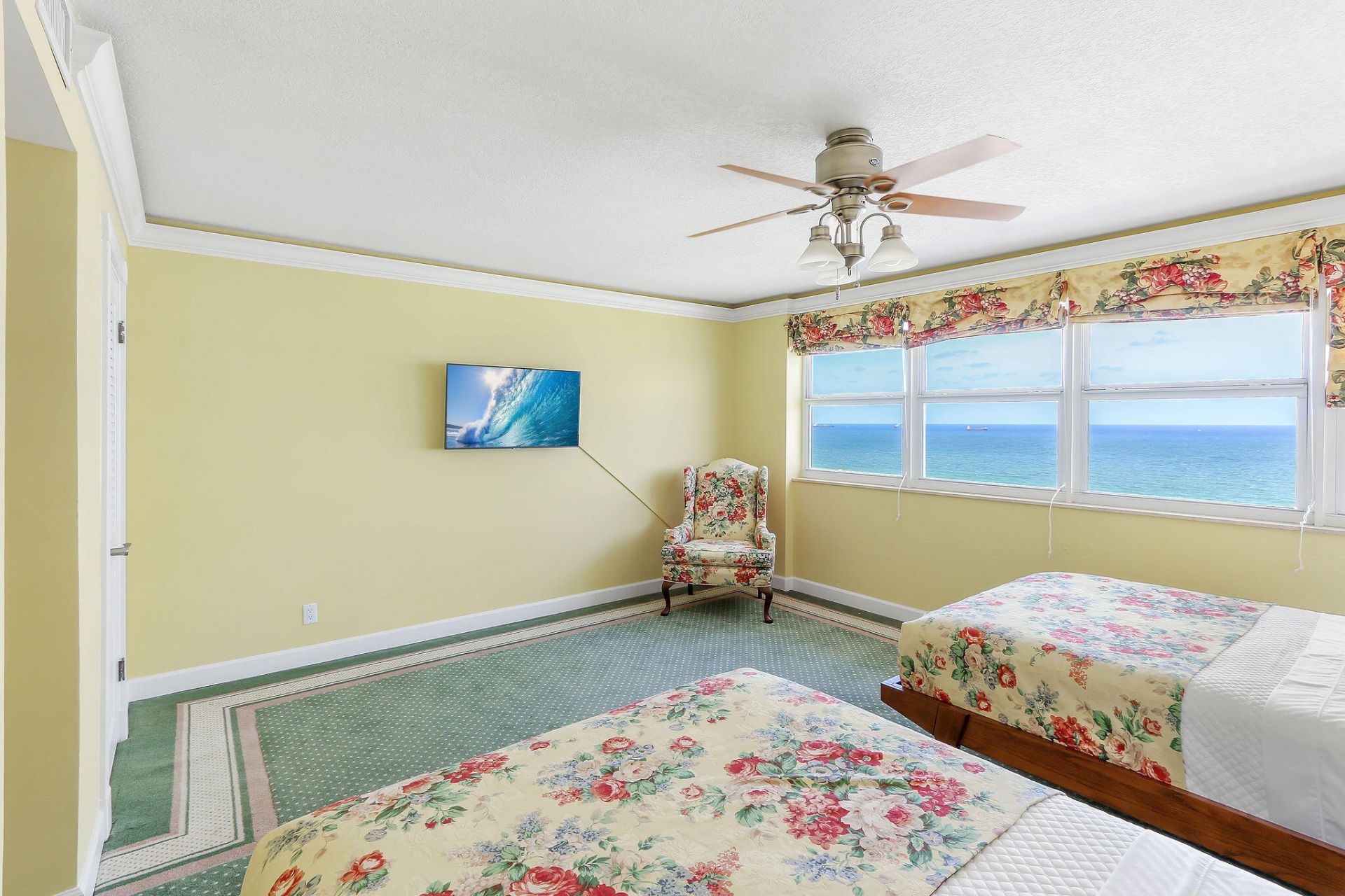 2000 S Ocean Drive, Unit 1810, Fort Lauderdale, FL 33316 Photo