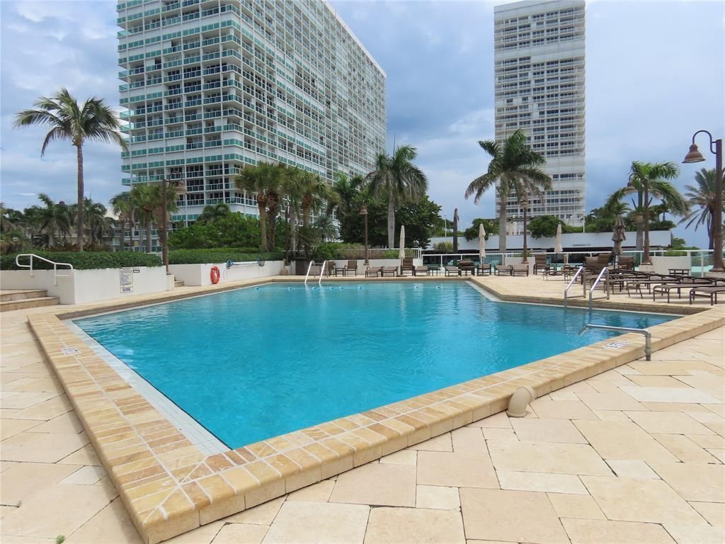 2000 S Ocean Drive, Unit 1810, Fort Lauderdale, FL 33316 Photo