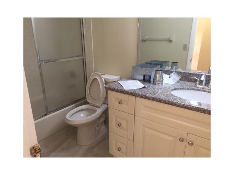 9295 W Sunrise Boulevard, Unit 9295, Plantation, FL 33322 Photo