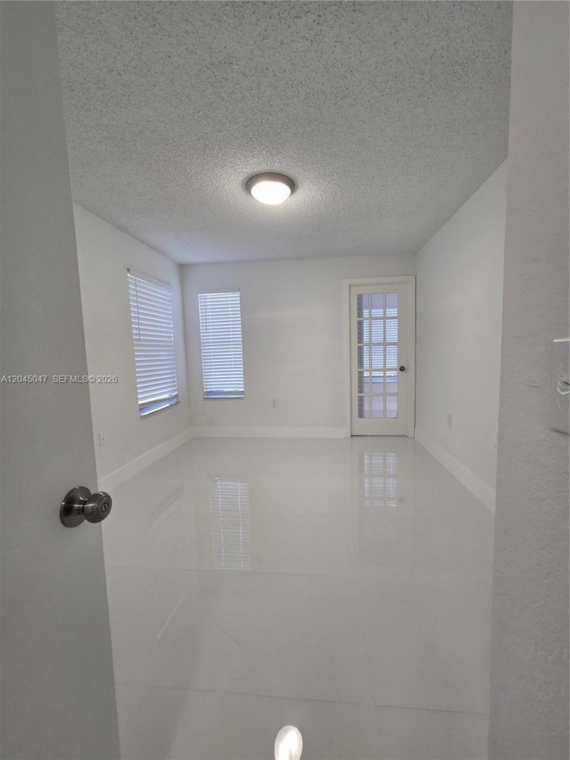 595 Vista Isles Dr , Unit 1913, Sunrise, FL 33325 Photo